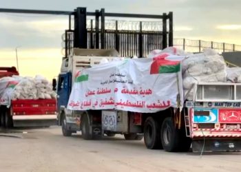 تنفيذا للتوجيهات السامية.. “العُمانية للأعمال الخيرية” تُدخل آلاف الخيام إلى قطاع غزة