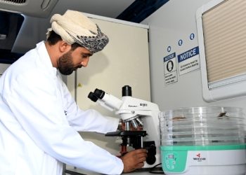 تدشين أوّل مختبر بحثي متنقّل في مجال الموارد الوراثية وعلوم الحياة بسلطنة عُمان