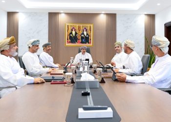 إسناد مناقصات وأعمالًا إضافية بأكثر من 363 مليون ريال عُماني