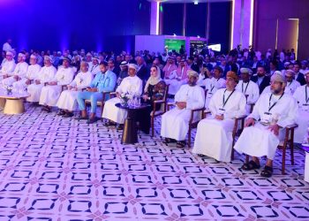 سلطنة عُمان تقود النقاش العالمي لمستقبل تطوير صناعة الرقائق الإلكترونية