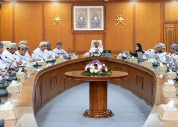 بلدي جنوب الباطنة يناقش مشروعات خدمية وتنموية بالمحافظة