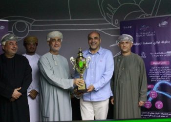 تتويج الفائزين في ختام منافسات بطولة ليالي مسقط الدولية للبلياردو والسنوكر