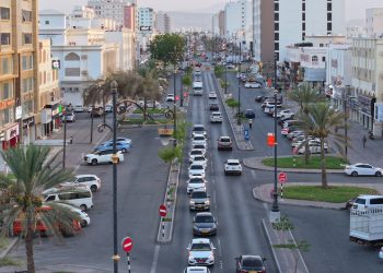 ارتفاع عدد المركبات المسجلة في سلطنة عمان إلى 1.85 مليون مركبة
