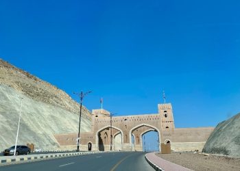 إنجاز 65 % من مشروع تطوير بوابة الرستاق بجنوب الباطنة 