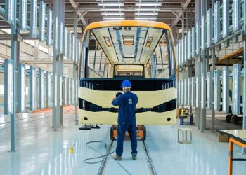 “التجارة والصناعة”: تطبيق قانون التنظيم الصناعي الموحّد الخليجي يُعزز التكامل والتنافسية الصناعية