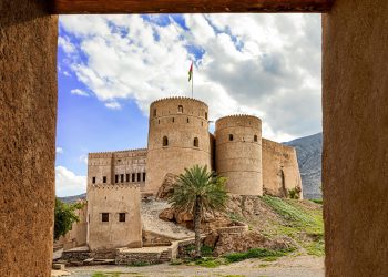 تدشين مبادرة “إرث” لتسليط الضوء على أعلام جنوب الباطنة المدرجة أسماؤهم في “اليونسكو”