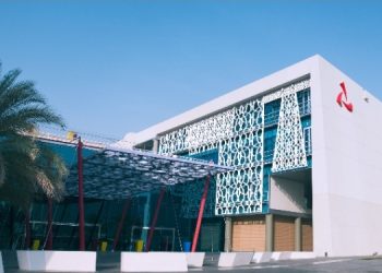 بنك مسقط يساهم في الإفراج عن 297 حالة إنسانية ضمن مبادرة “فك كربة”