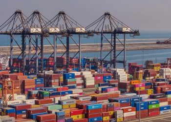 الميزان التجاري لسلطنة عُمان يسجل فائضًا بأكثر من 6 مليارات ريال