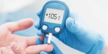 عامل فعّال يخفض نسبة السكر في الدم.. تعرف عليه