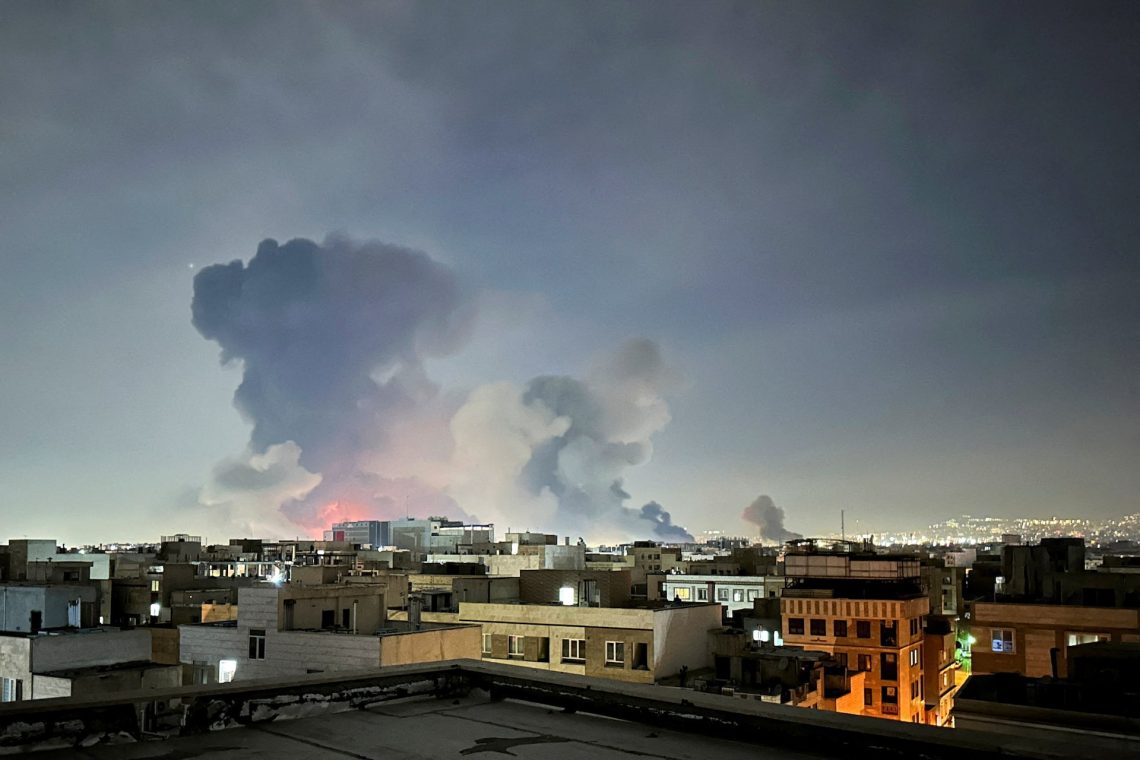 على مرحلتين.. مصادر تتحدث عن اتفاق محتمل لوقف الحرب