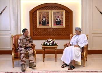 سمو السيد شهاب يستقبل مسؤولًا فرنسياً