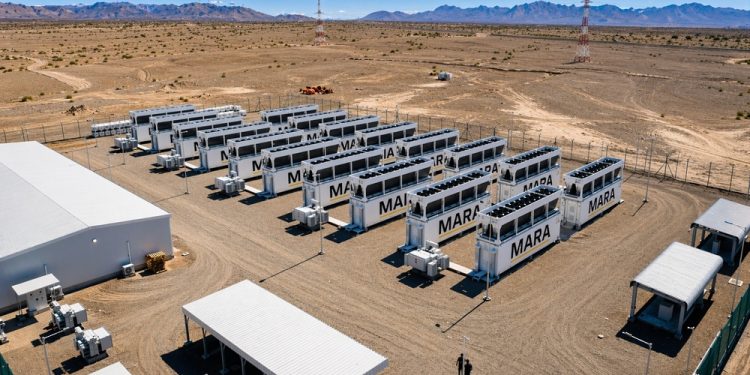 “ديما للطاقة” تطلق أول مركز لتوازن الشبكة الكهربائية عبر الأحمال المرنة بولاية عبري