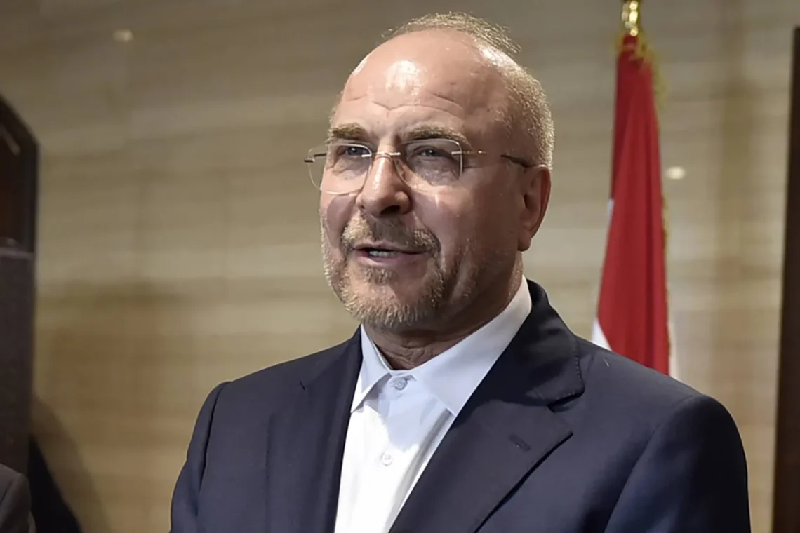 رئيس البرلمان الإيراني: العالم يقف على أعتاب نظام جديد