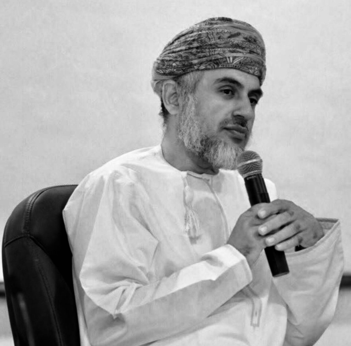 حمود بن علي الطوقي يكتب: خميس العدوي.. حين يرحل النبل الثقافي