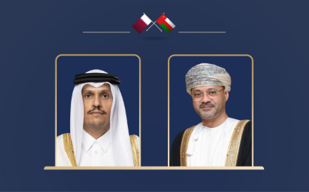 السيد وزير الخارجية يبحث مع نظيره القطري تنسيق الرؤى حول التطورات الإقليمية