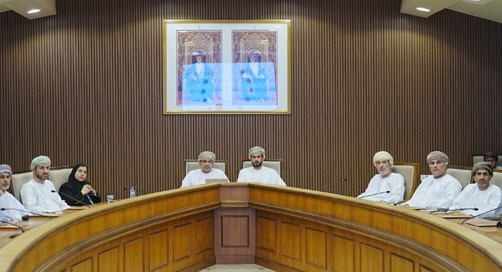 وزير “الثروة الزراعية” يقف ميدانيا على سير العمل بمشاريع الأمن الغذائي بمحافظة الظاهرة