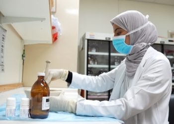 المستشفى السُّلطاني ينال اعتماديْن دوليَّين ويُصنَّف مركزَ تميُّزٍ عالميًّا في المناعة والحساسية