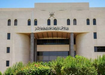 وزارة التجارة تؤكد حظر الترويج لمشاريع حفر الآبار والمبادرات الخيرية دون تصاريح رسمية