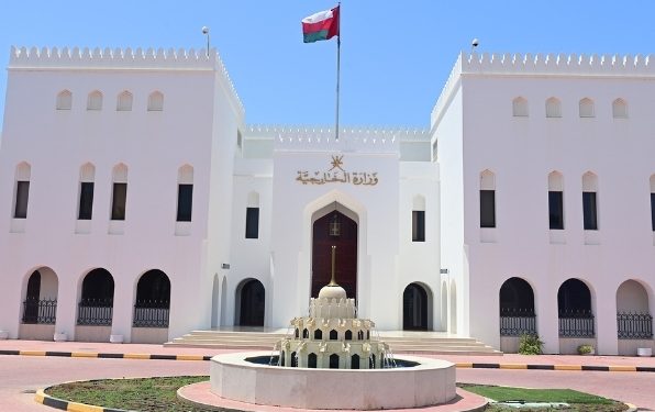 سلطنةُ عُمان تُدين وتستنكر المُخطّطات الإرهابيّة التي استهدفت أمن المملكة المغربيّة