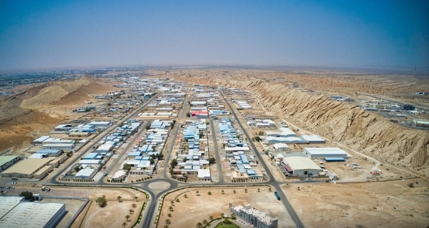 8.1 مليار ريال عُماني .. القيمةُ المُضافة للمُؤسّسات الخاصّة النّشطة بسلطنة عُمان