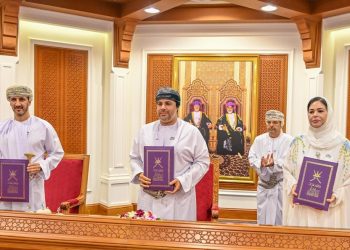 توقيع اتفاقية تعاون لدعم وتعزيز بطولات جمال الخيل العربية بظفار