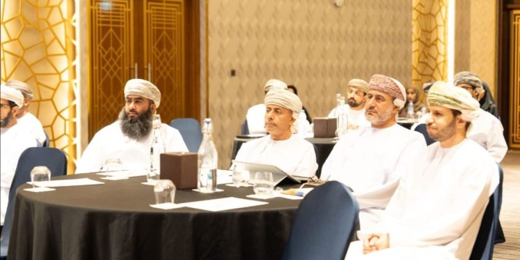 محافظة الداخلية تعزز كفاءة التحول الرقمي وتحدد أولويات المرحلة المقبلة