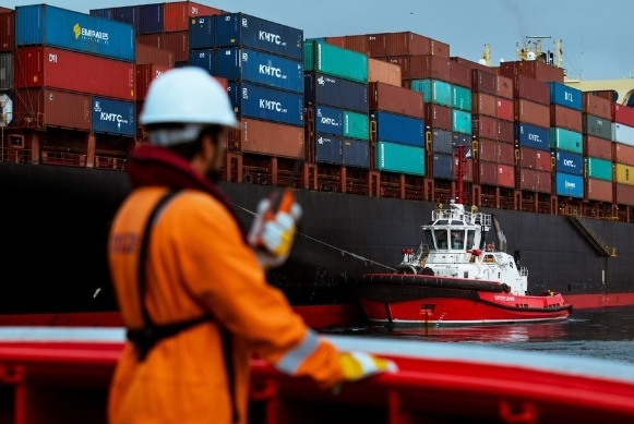 ارتفاع الرقم القياسي العام لأسعار الواردات في سلطنة عُمان بنسبة 5.8 %