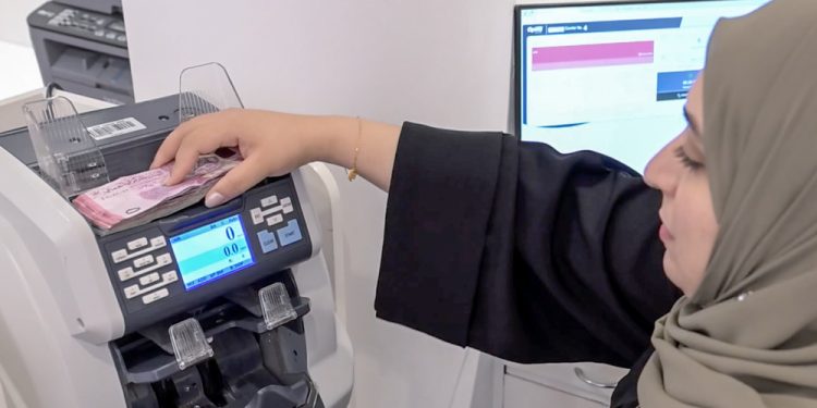 ارتفاع السيولة المحلية في سلطنة عُمان إلى 28.6 مليار ريال عُماني