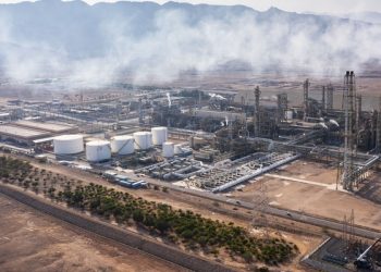 نُمو متسارع واستثمارات نوعية في القطاع الصناعي بسلطنة عُمان