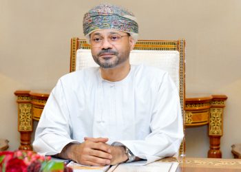 وزير الخارجية يبحث هاتفيًّا مع نظيريه التونسي والبروناوي سبل تطوير التعاون المشترك