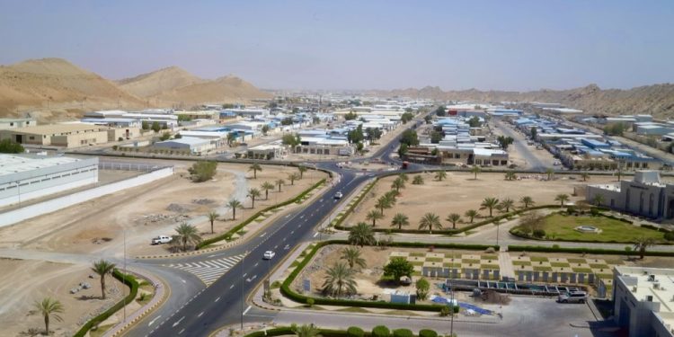 بنك التنمية بمحافظة البريمي: قروض تنموية بقيمة 2.7 مليون ريال عُماني حتى نهاية 2025