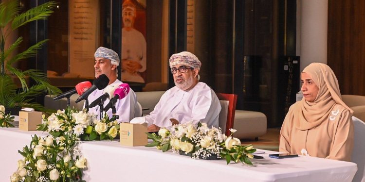 “الإحصاء والمعلومات”: متوسط الدخل الشهري للأسرة العُمانية 1839 ريالا
