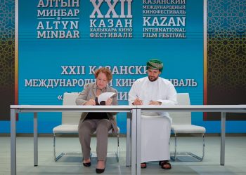منصة «عكس» للأفلام توقّع اتفاقية تعاون مع مهرجان كازان السينمائي الدولي