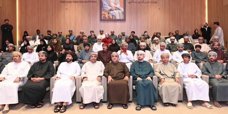 استعدادا لاستقبال السكان.. تدشين 3 محطات كهرباء في مدينة السلطان هيثم بتكلفة 12 مليون ريال