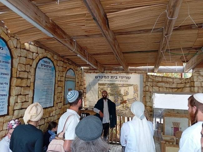 ألف إسرائيلي يقتحمون المسجد الأقصى.. وتصاعد المستوطنين في الضفة الغربية