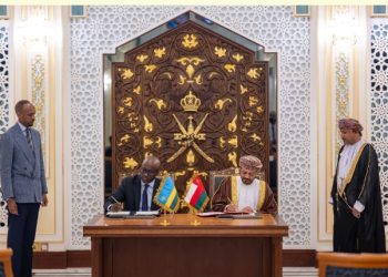 سلطنة عُمان ورواندا توقّعان على اتفاقيتين و 6 مذكرات التفاهم