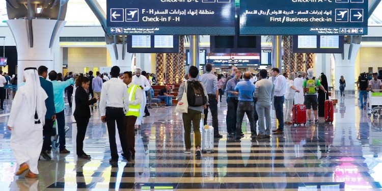 7.7 مليون مسافر عبر مطارات سلطنة عُمان حتى نهاية يوليو