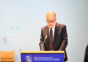 سلطنة عمان تؤكّد على موقفها بشأن الوضع الرّاهن وتداعياته على التّجارة الدوليّة والتّطورات في مضيق هرمز