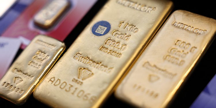 تراجع أسعار الذهب لأدنى مستوى في أسبوع بفعل ارتفاع النفط