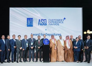 حصول مطاري مسقط الدولي وصلالة على 9 جوائز عالمية