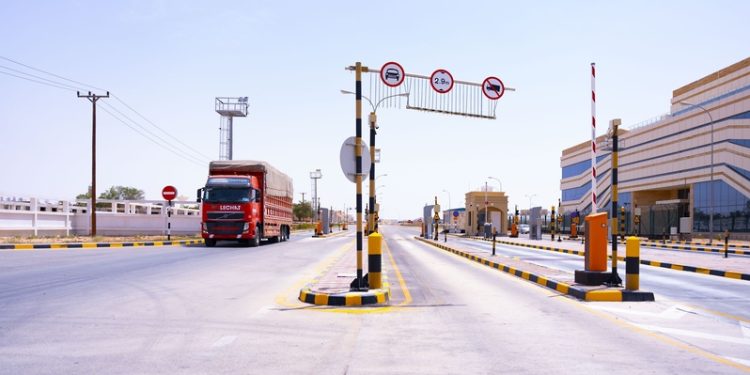 توطين 4 مشروعات في المنطقة الحرة بالمزيونة باستثمارات تتحاوز 620 ألف ريال