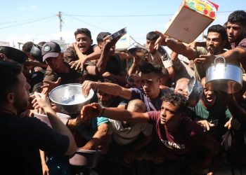 برنامج الأغذية العالمي يقطع المساعدات الغذائية عن نصف مليون فلسطيني في غزة