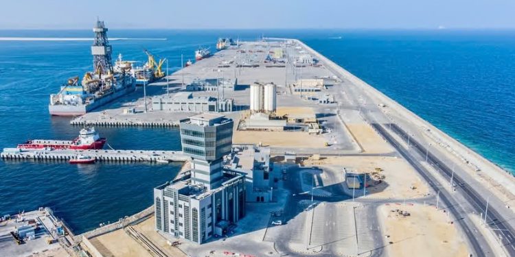 141% ارتفاعا في حجم الاستثمارات بالدقم إلى 8.8 مليار ريال.. و8 مليارات استثمارات جديدة بقطاعي الحديد والألمونيوم