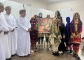 60 لوحة فنية في معرض “زاهية” احتفاء بالمرأة العمانية