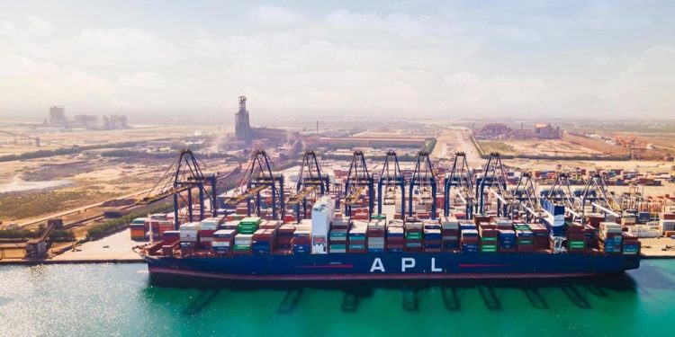ارتفاع الناتج المحلي لقطاع تجارة الجملة والتجزئة إلى 1.7 مليار ريال بالنصف الأول