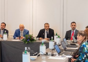 بحث فرص التعاون في إدارة المواقع الأثرية والترويج السياحي بين سلطنة عُمان وإيطاليا