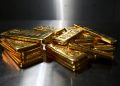 ارتفاع أسعار الذهب مدعومة بتراجع النفط والدولار